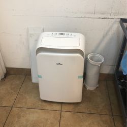 Garrisons  Air Conditioner  Widow Unit 