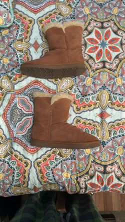 Women’s Boots Size 8