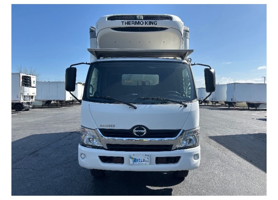 2019 Hino 195
