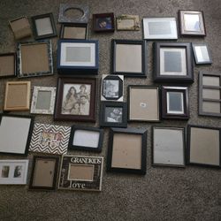 Artwork,Picture Frames, And Vintage Houseware For Cheap
