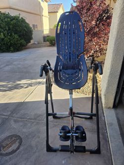 Inversion table