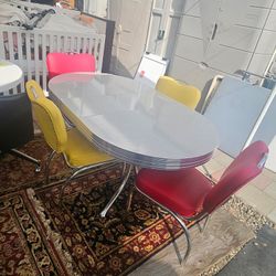 Retro 1950's Style Dinner Formica Table And 4 Chair Set $950 OBO! {ch}