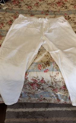 Columbia white Capri pants L