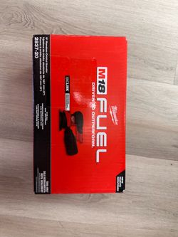Milwaukee M18 Fuel 5” Random orbital sander vaclink