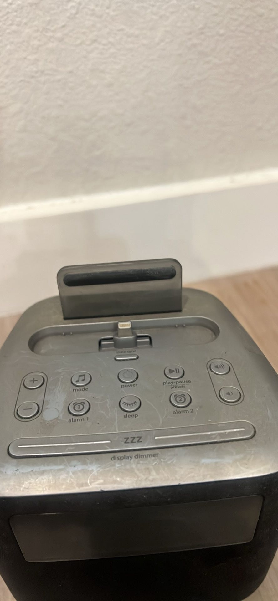 Ihome Alarm clock