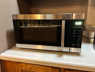 Hamilton Beach Stainless Steel Microwave