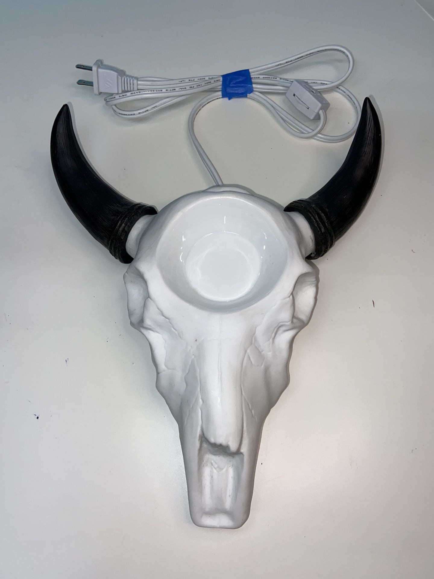 Scentsy Open Plains Wax Warmer Cow Skeleton With Horns Western White Ceramic
