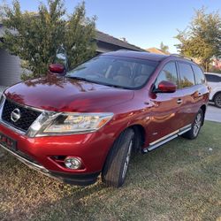2014 Nissan Pathfinder