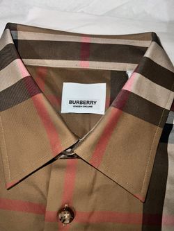 Burberry Short Sleeve (used Only Once)