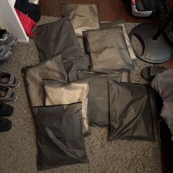 Essential Hoodies And Sweats 