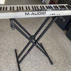 M-Audio  Midi Controller