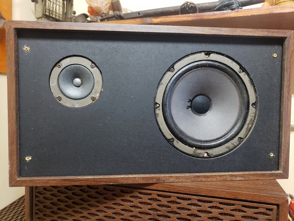 Fisher xp hotsell 56 speakers