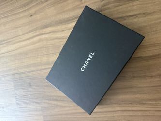 Chanel Woc Box