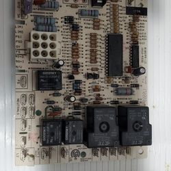 Amana / Goodman Furnace Control Board