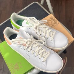 Adidas Stan Smith Kermit Miss Piggy Disney X Collab