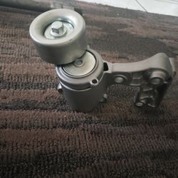 Belt Tensioner_Lexus Gs 300/350 