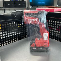 Milwaukee Screw Gun