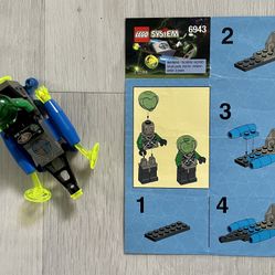 LEGO Space Insectoids 6943 Zo Weevil