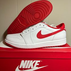 Jordan 1 Low Og White /Red 13m New DS