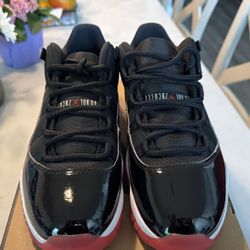 Jordan 11 Retro Low Bred