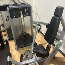 Precor Chest Press