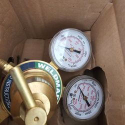 Weldmark pressure regulators and helmet
