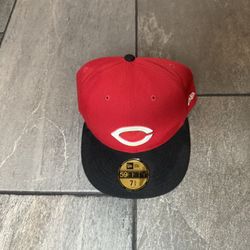 Reds Fitted Hat 75/8th