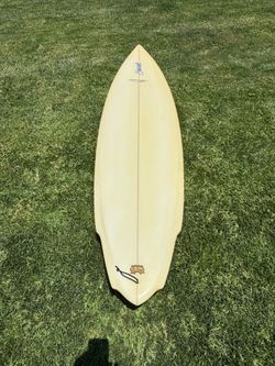 Stewart Swinger E-Type 5 Fin 5 Winger Surfboard. 7’5”x 22.5” x 3.25”