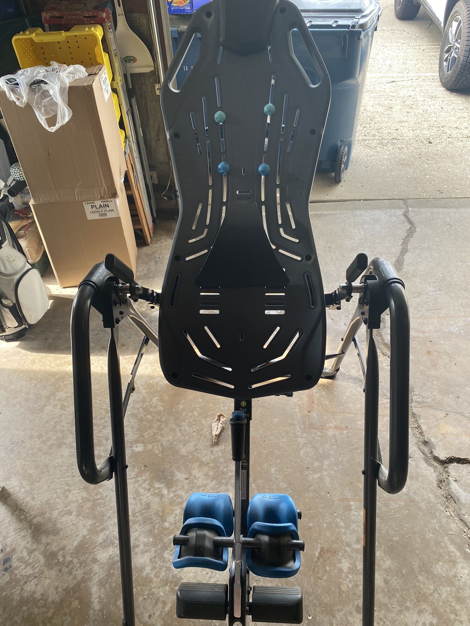 Teeter Inversion Table