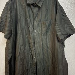 Van Heusen Men's Black Striped Rayon Polyester Short Sleeve Button-Up 2XL