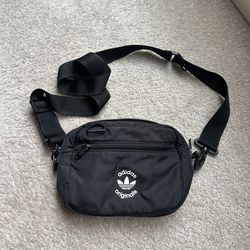 adidas Must Have Fanny Pack – Belt Bag for Men & Women! Like new!