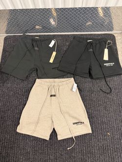 Essentials short