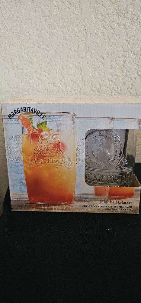 Margaritaville New Set of Four 20oz Highball Glasses