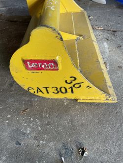 New Heavy Duty 36” Excavator Bucket Cat 301