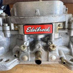 Edelbrock 1400 Performer Series 4-Barrel Carburetor