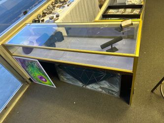 Jewelry display case