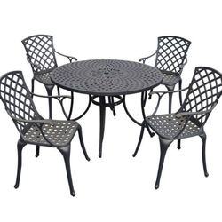 Crossley Garden Table And Chairs 
