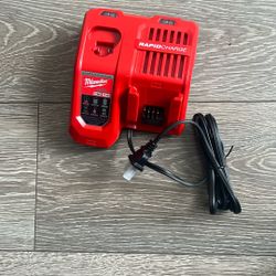 M12 And M12 Rapid Charger 