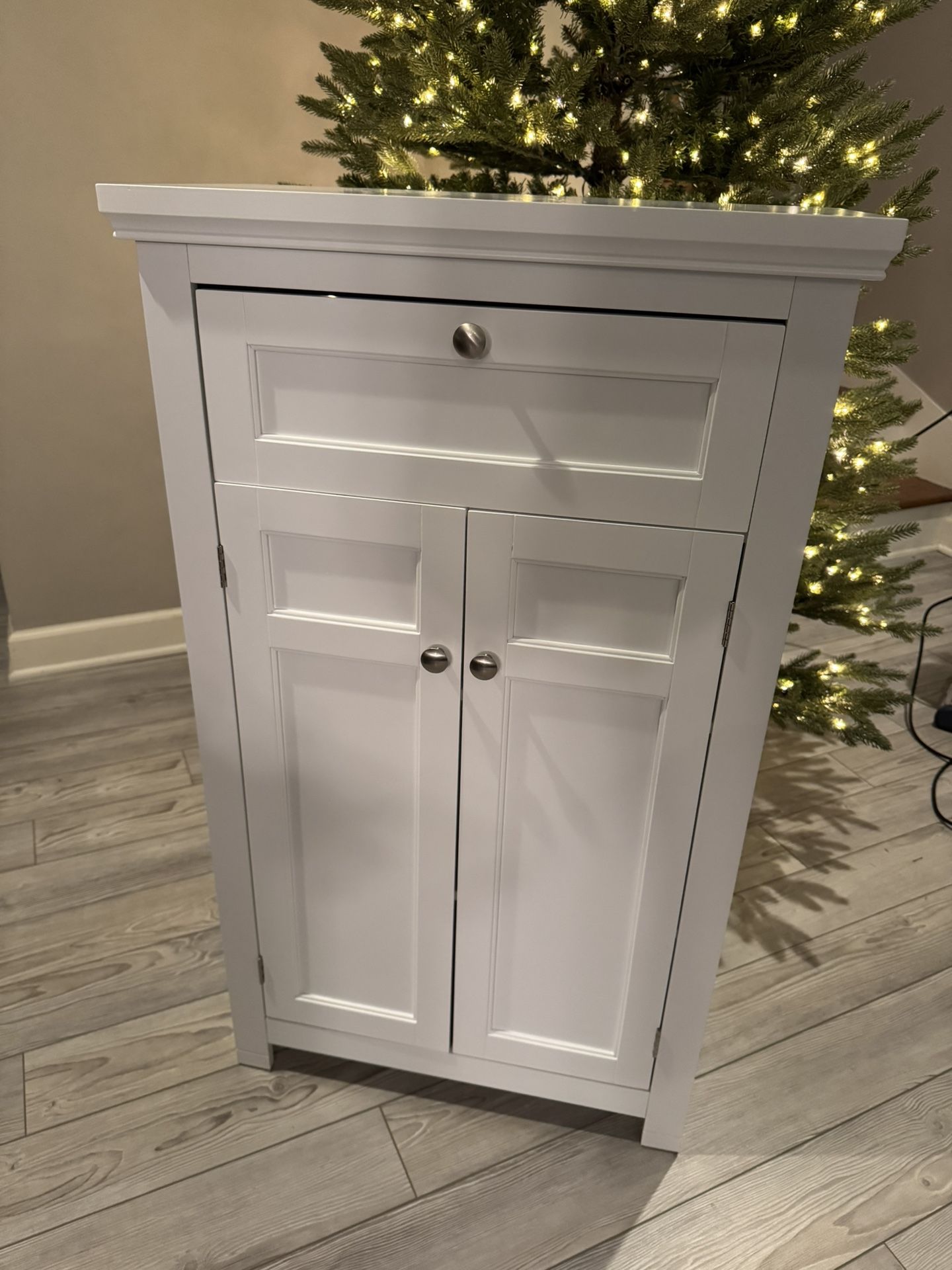 New Bathrooms Cabinet White Perfect!!!