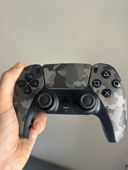 PS5 Camo Controller Like New