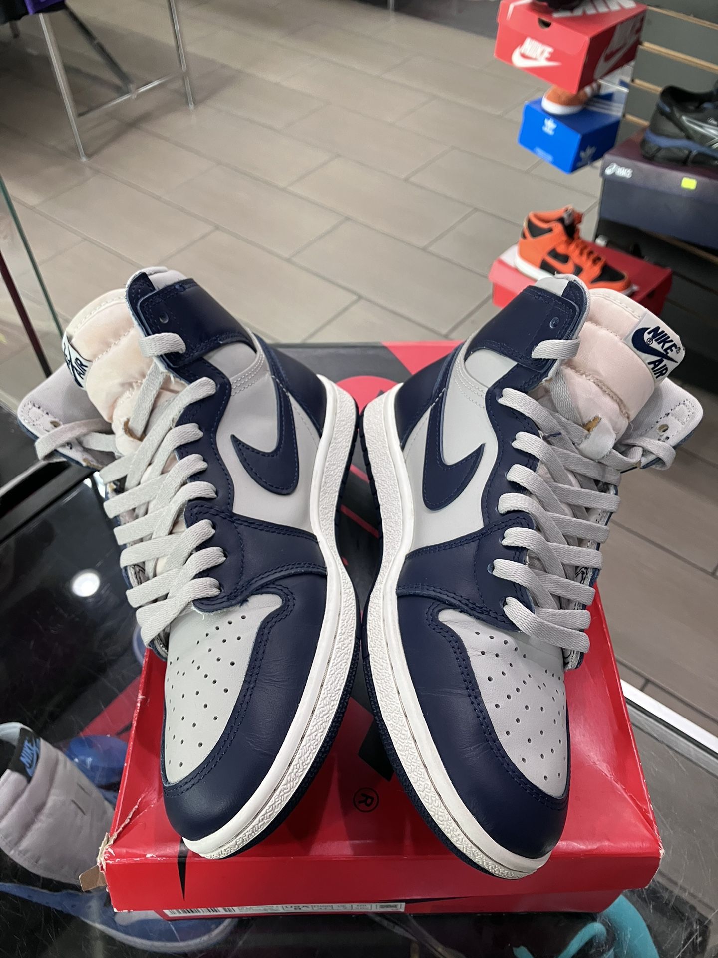 Air Jordan 1 Retro High 85 Georgetown