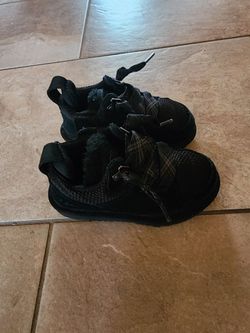 Ugg Lomel Black Kid Shoes
