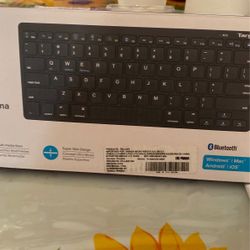 Bluetooth Keyboard