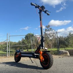 Electric scooter