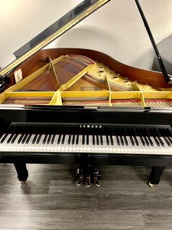 1999 Kawai RX2 Grand Piano