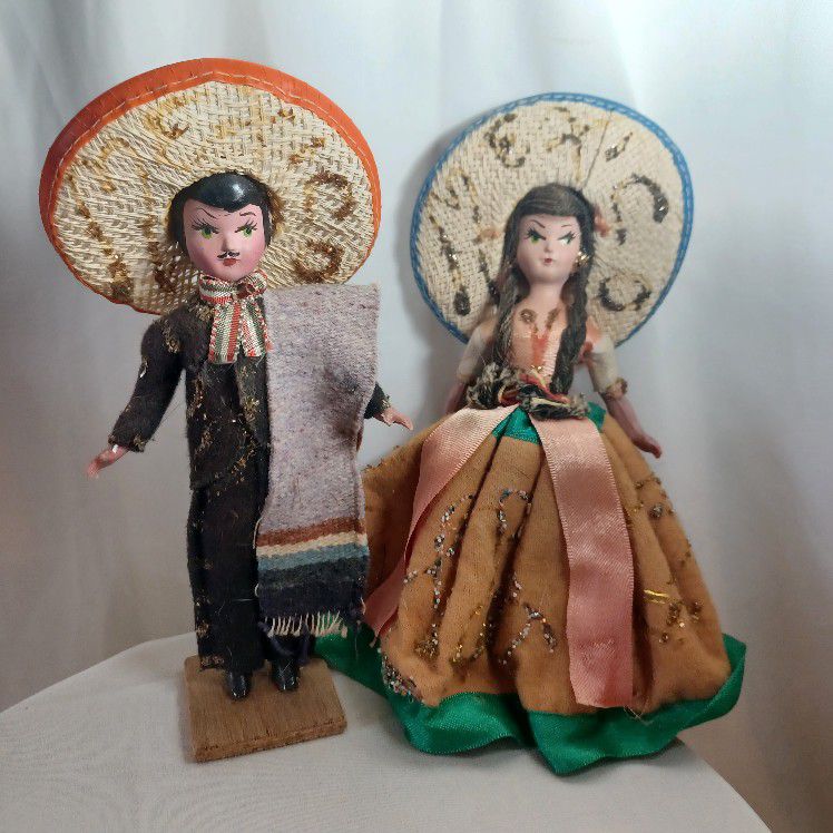 Vintage 1960s Mexican Folk Art Dolls