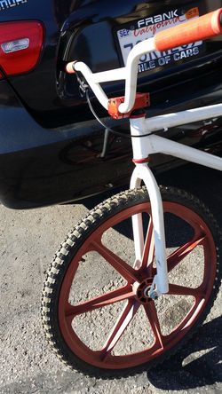BMX BIKE NICE RIDES SMOOTH!!!NEW TIRES!!! for Sale in Clovis, CA - OfferUp