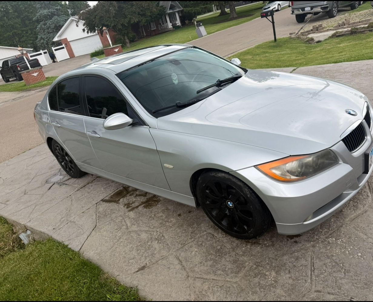 2006 BMW 330i
