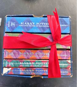 Scholastic Harry Potter Books 1-5 Box Set