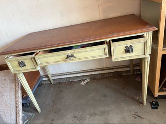 Vintage Furniture Must Go!